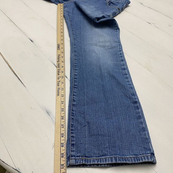 Levi's 550 Women's Classic Relaxed Boot Cut Mid Rise Medium Wash Size 6M - Picture 13 of 16